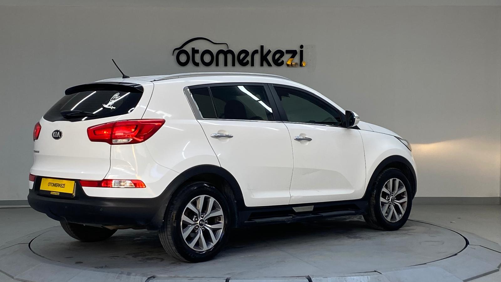 KIA SPORTAGE 7
